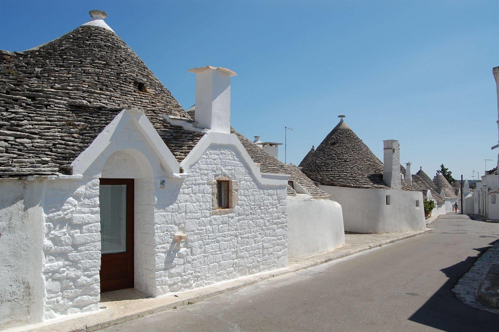 Trulli Holiday Albergo Diffuso Alberobello Exterior foto